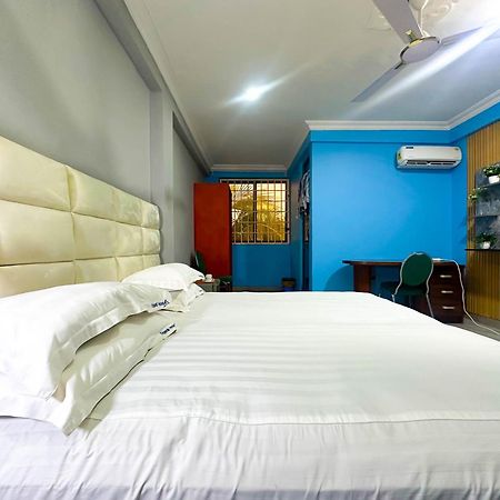 Triple Hill Hotel Weija Exterior foto